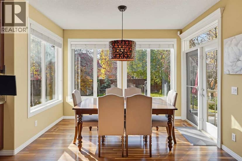 222 Elgin Estates Park SE — photo 11 of 40