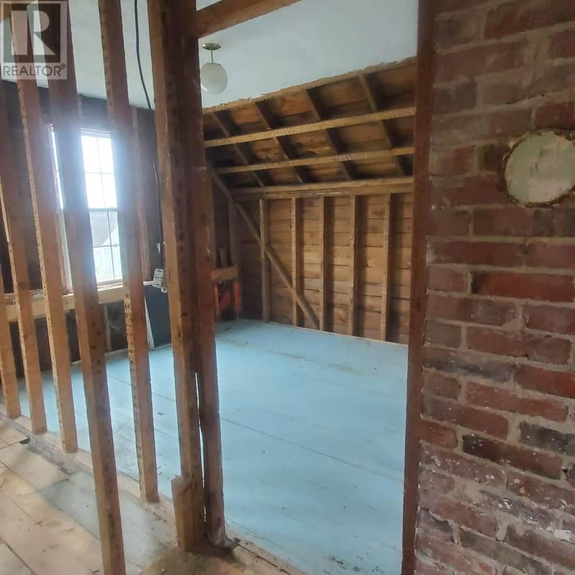 7 Centennial Street — photo 21 of 22