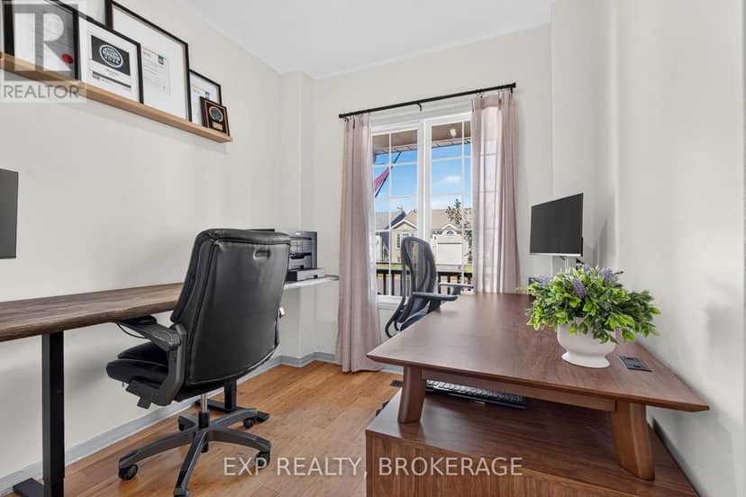 975 Rainbow Crescent, Kingston, photo 7
