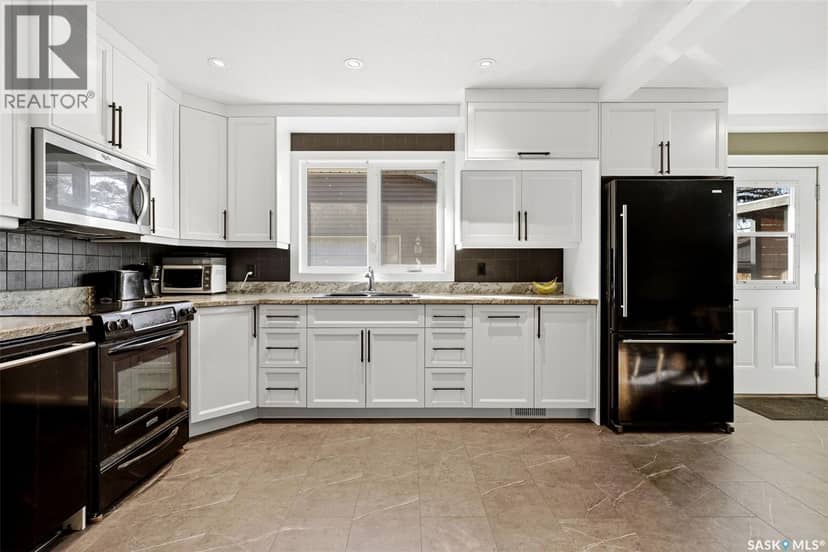 304 Halifax STREET N, Regina, photo 7