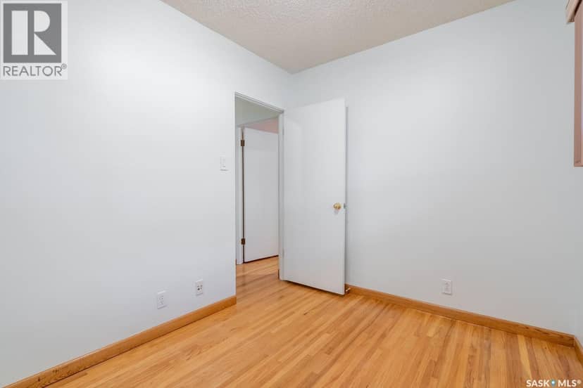 224 Frontenac Drive — photo 14 of 33