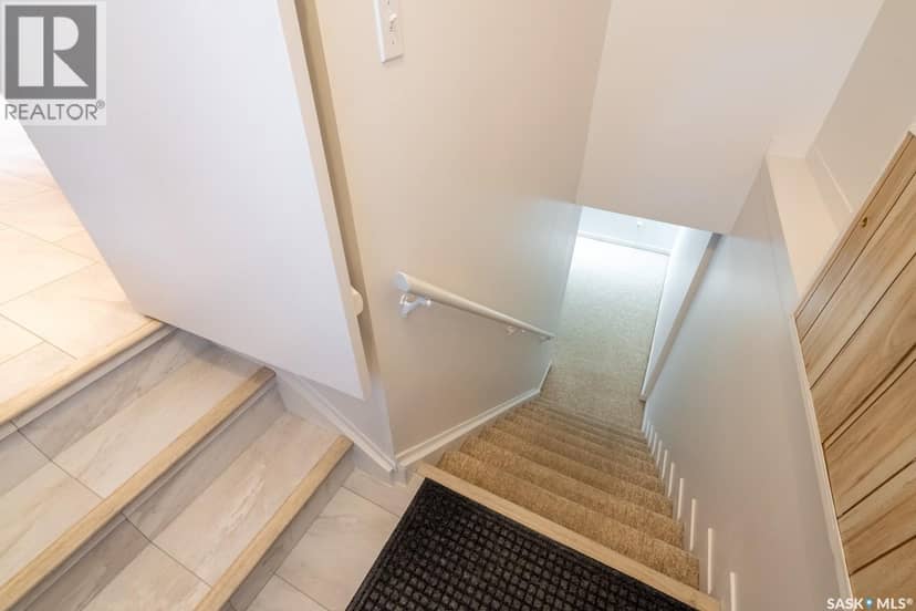 224 Frontenac Drive — photo 18 of 33