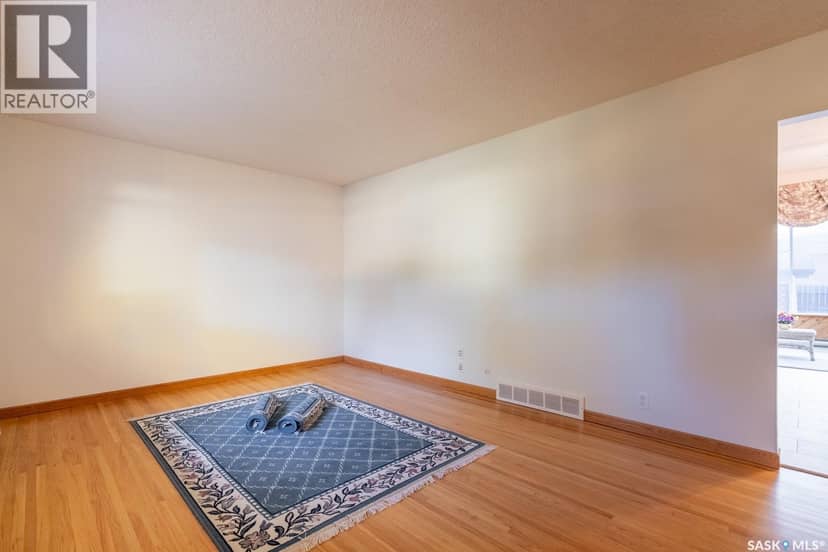 224 Frontenac Drive, Regina, photo 3