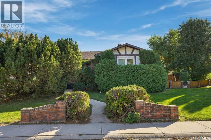427 Poth WAY, Saskatoon, photo 2