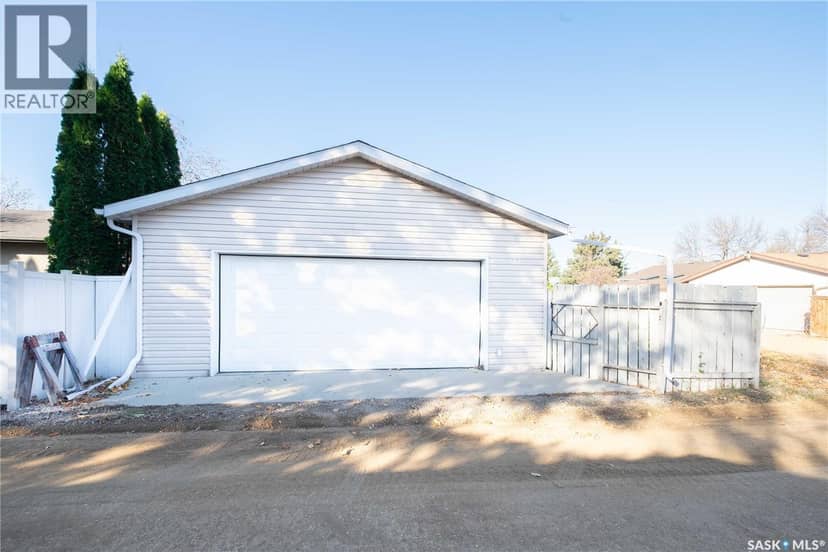 311 Black DRIVE, Regina, photo 3