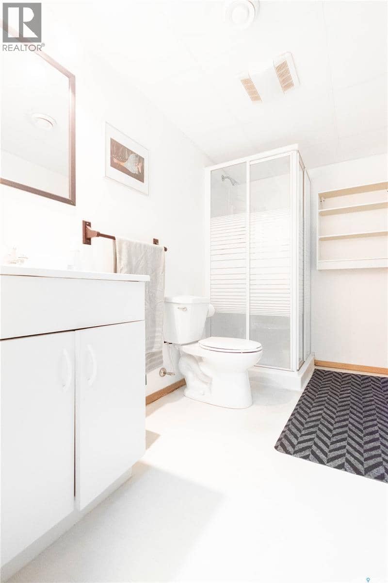 311 Black DRIVE — photo 31 of 40