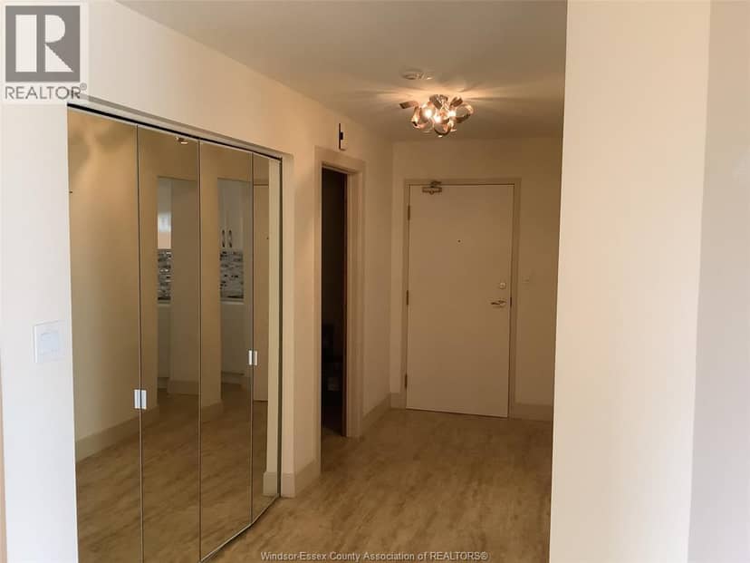 5151 RIVERSIDE DRIVE Unit# 503 — photo 11 of 27