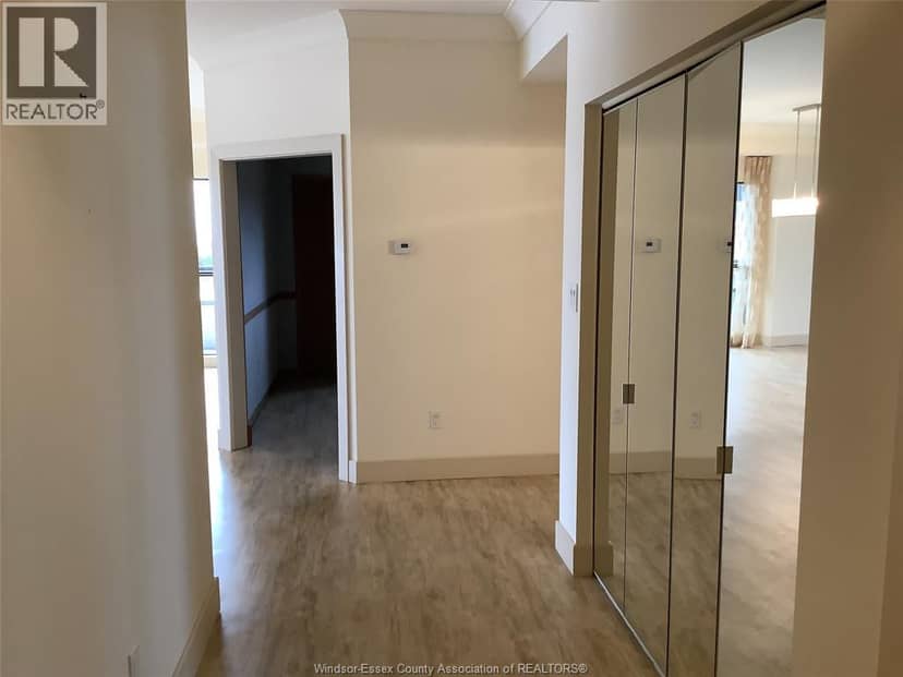 5151 RIVERSIDE DRIVE Unit# 503 — photo 12 of 27