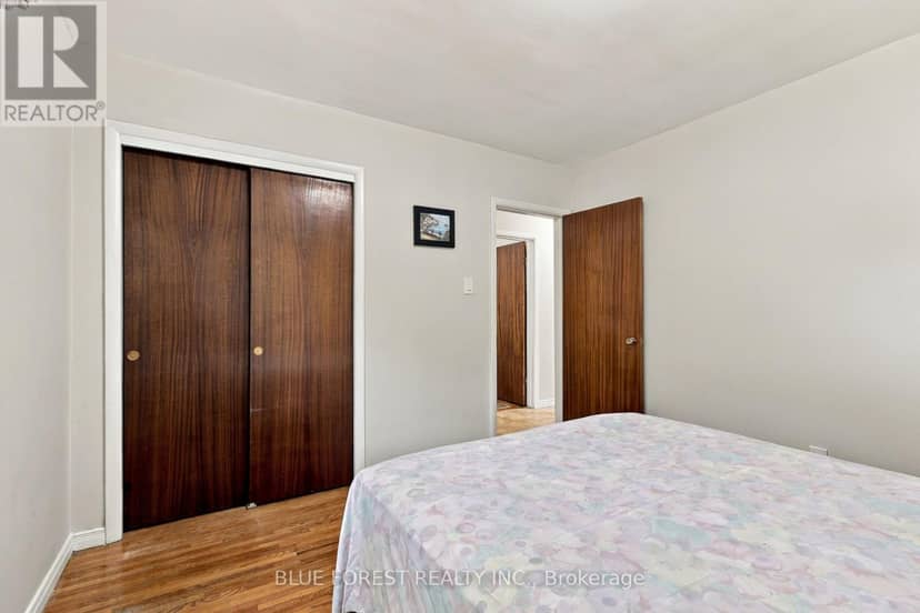 105 Chesterfield Avenue — photo 22 of 40