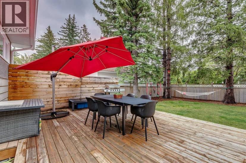 5327 17 Avenue SW — photo 32 of 40