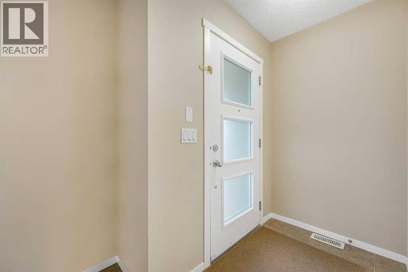 97 Marine Drive SE, Calgary, photo 4