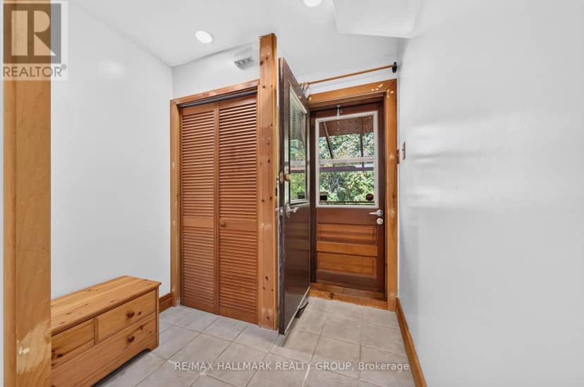 7524 Flewellyn Road — photo 6 of 40