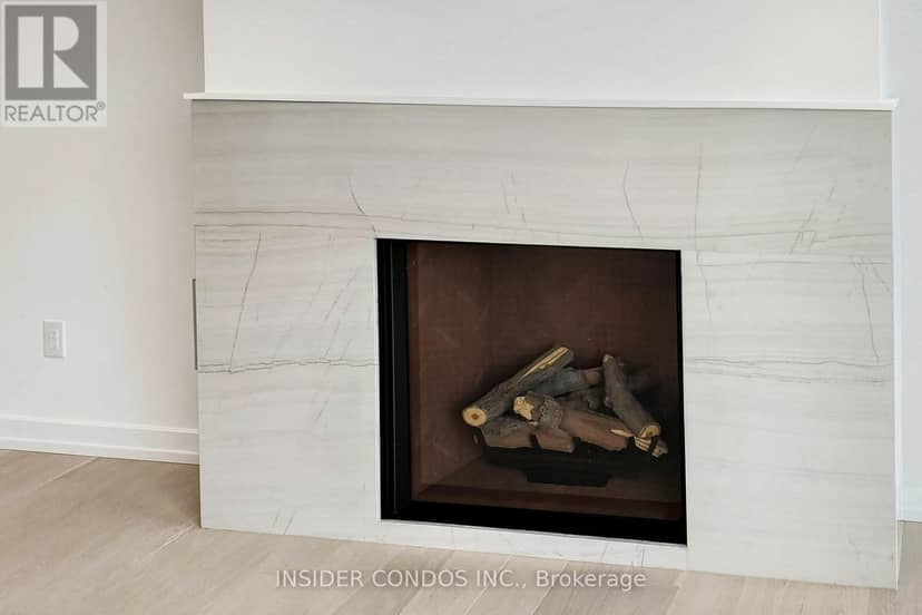 1703 - 1315 Bay Street — photo 16 of 40