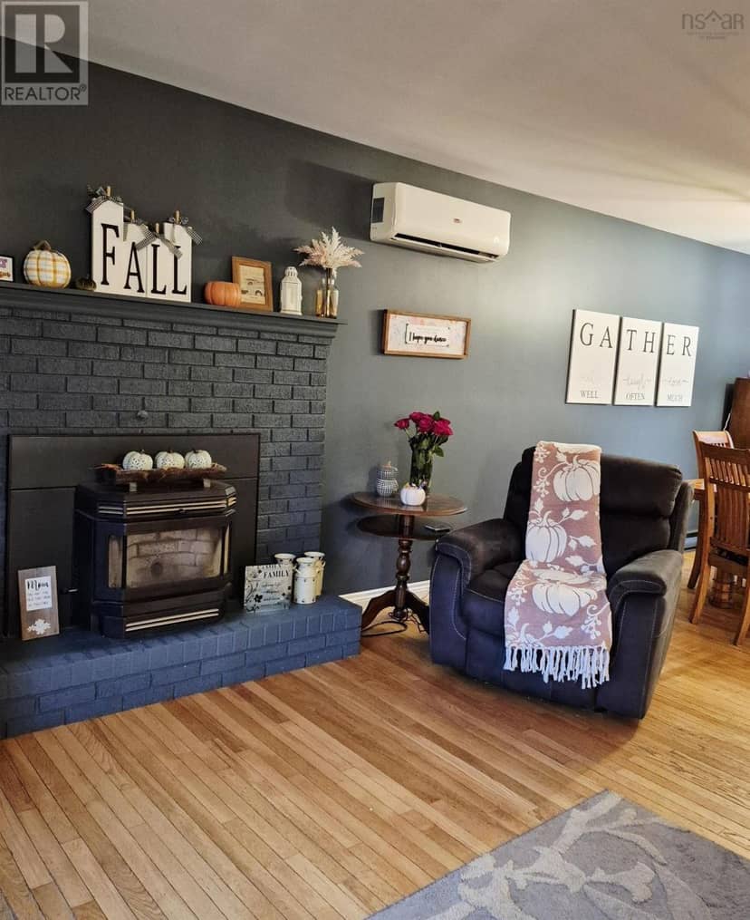 15 Sillery Drive — photo 13 of 40
