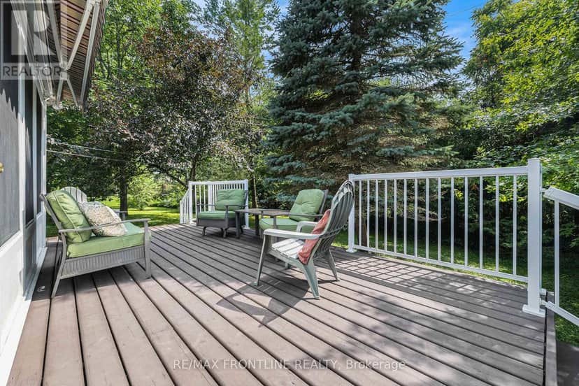 12 Glenview Crescent — photo 40 of 40