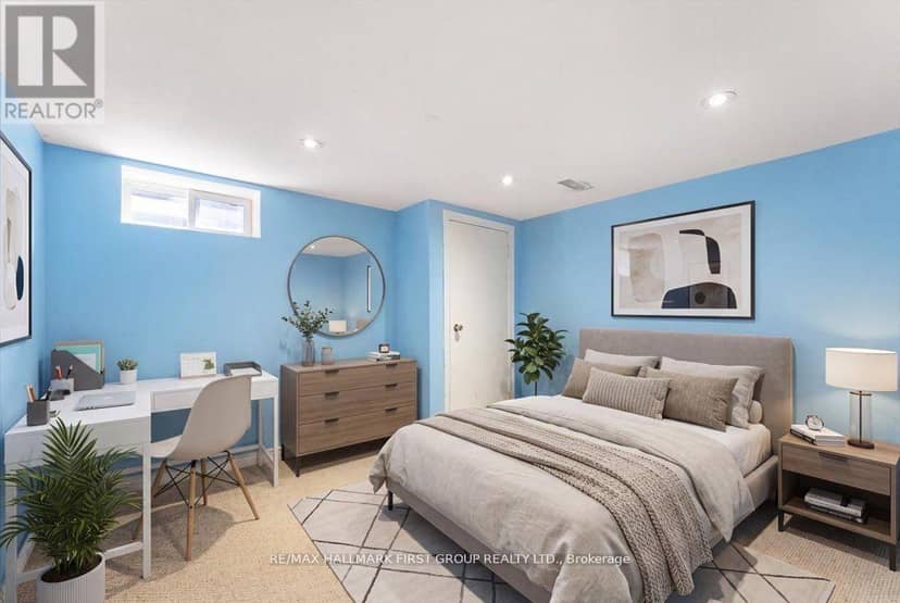 1014 Dunlop Street E — photo 19 of 27