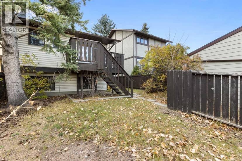 20 Dalhousie Crescent NW — photo 36 of 38