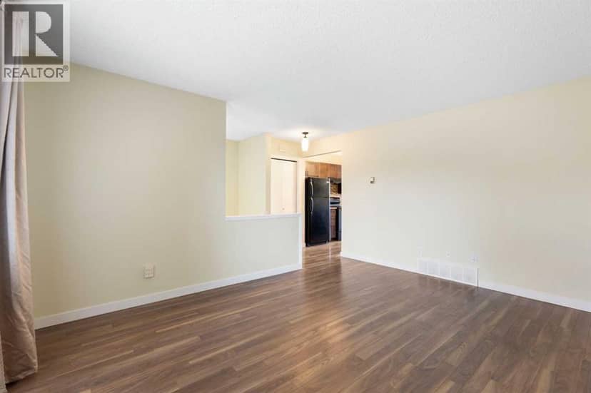 20 Dalhousie Crescent NW, Calgary, photo 5