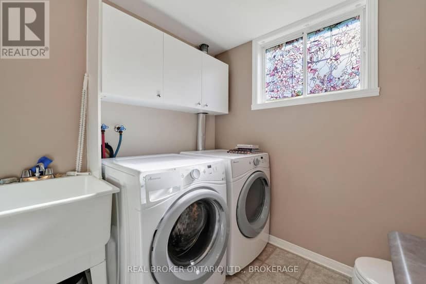 133 Bryden Avenue — photo 34 of 40