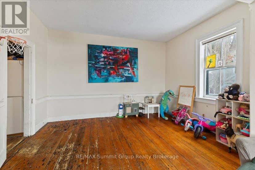 13 Collingwood Street — photo 11 of 40