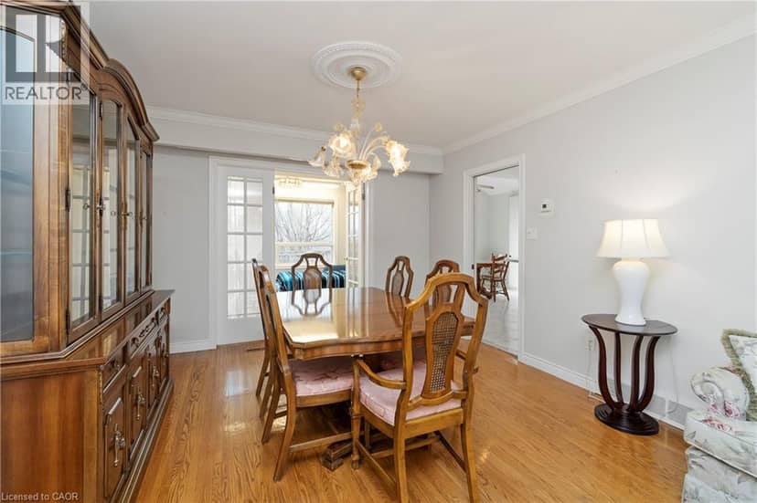 36 BUCKINGHAM Drive — photo 20 of 40