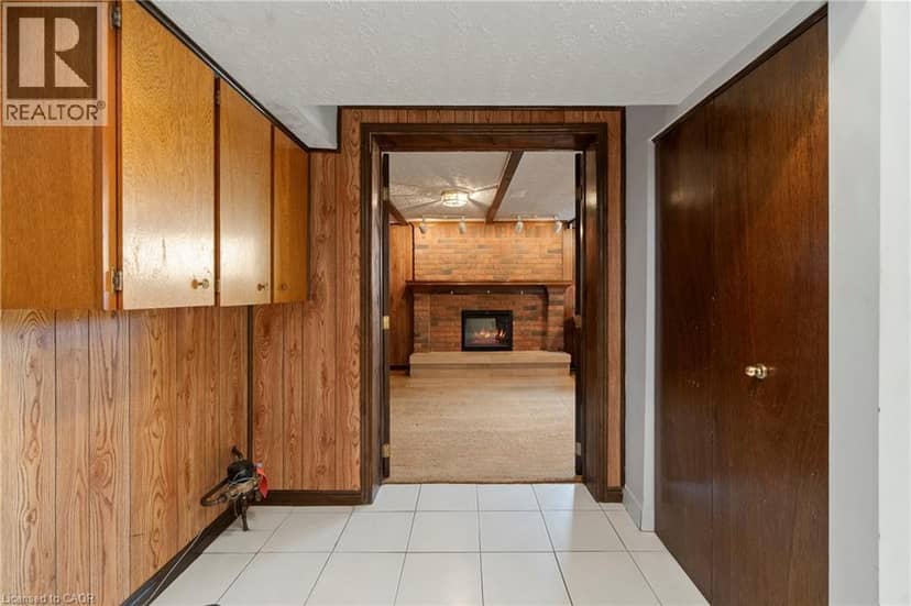 36 BUCKINGHAM Drive — photo 28 of 40