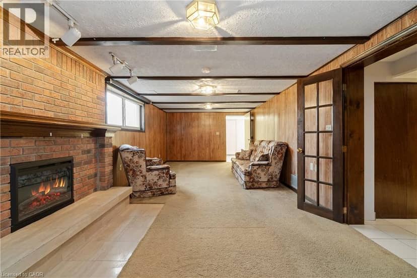 36 BUCKINGHAM Drive — photo 30 of 40