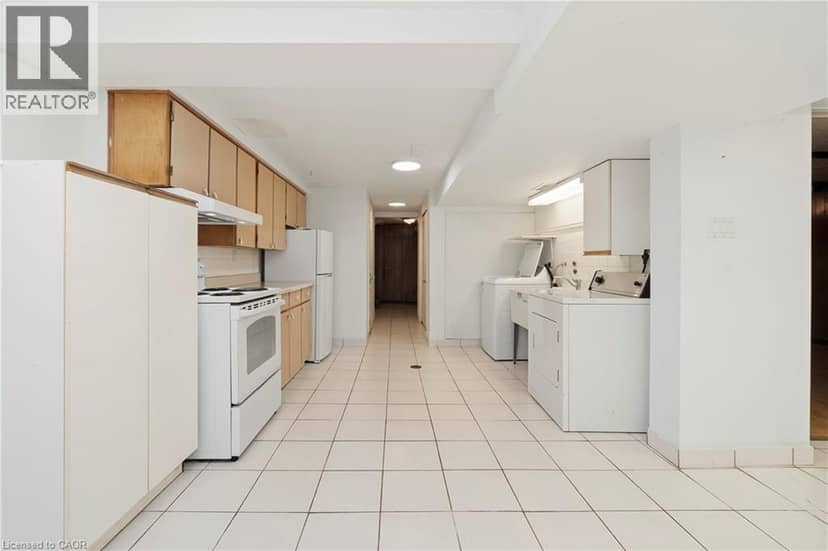 36 BUCKINGHAM Drive — photo 33 of 40
