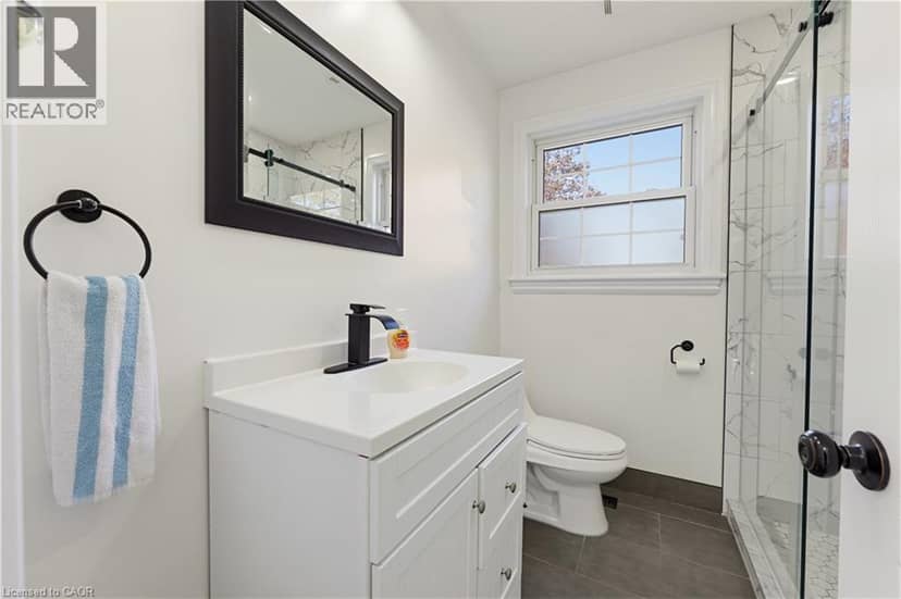 49 GEORGE Street — photo 12 of 30