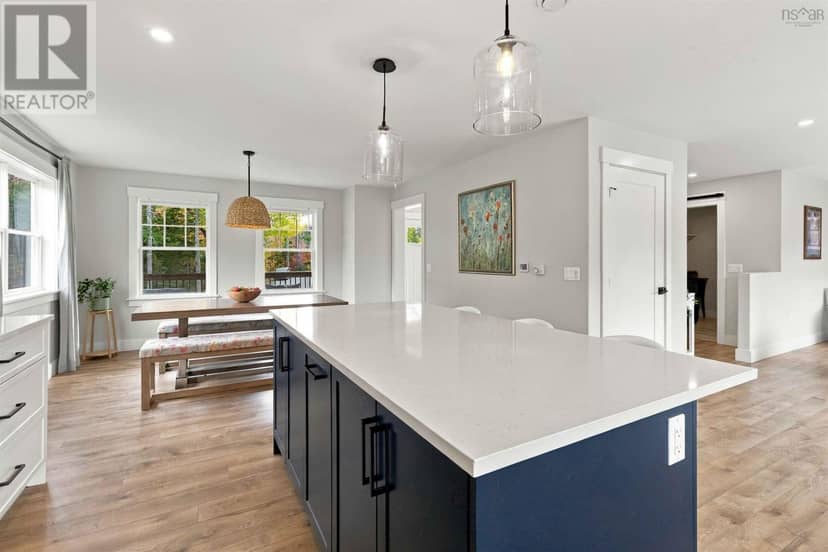 42 Wilder Lane — photo 20 of 40
