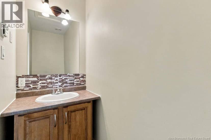 138 Penrose Street — photo 27 of 40