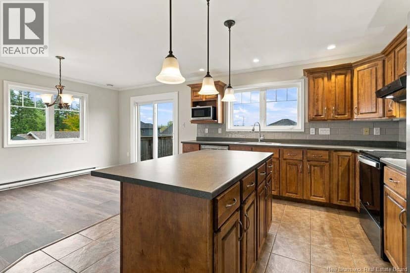 138 Penrose Street — photo 21 of 40