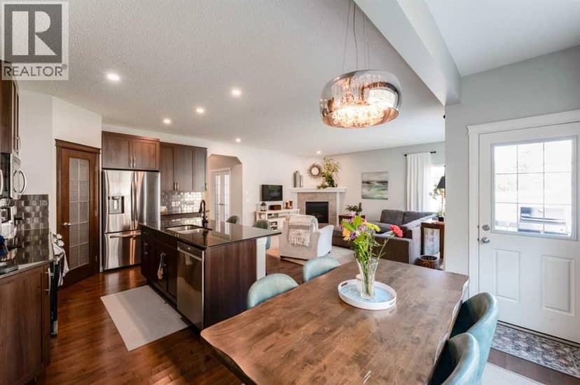 47 Panatella Bay NW — photo 9 of 40