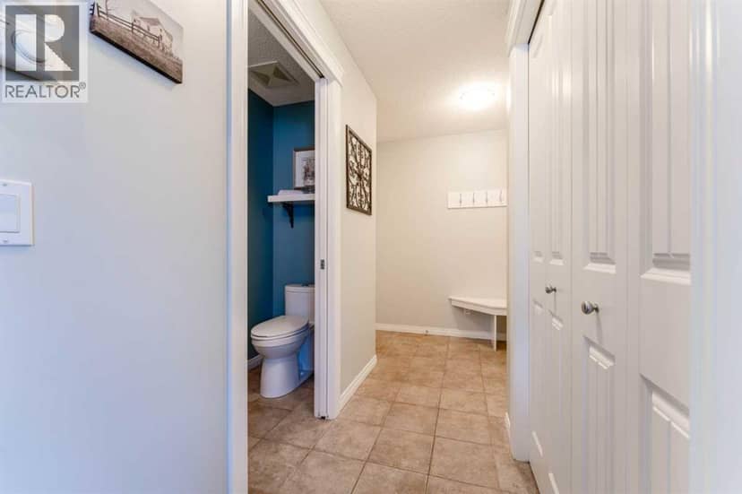47 Panatella Bay NW — photo 21 of 40