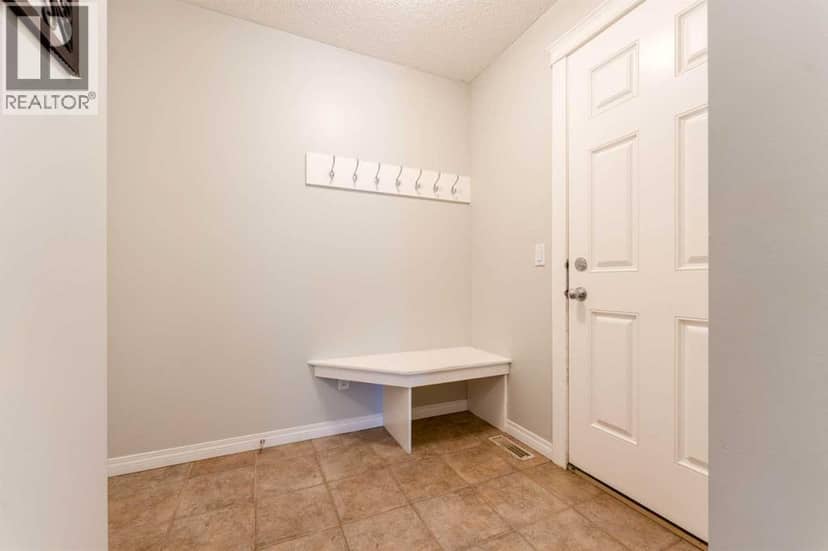 47 Panatella Bay NW — photo 24 of 40