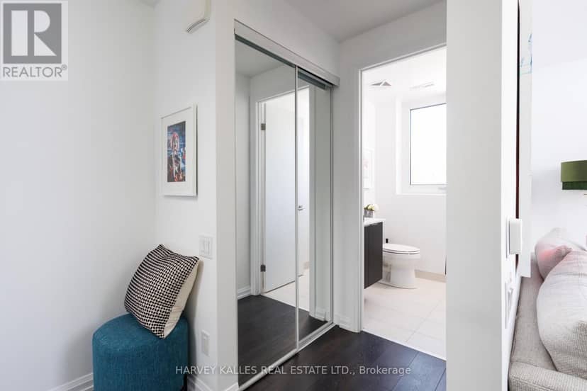 TH49 - 10 Brin Drive — photo 17 of 37