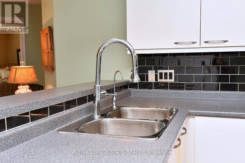 313 - 2030 Cleaver Avenue W — photo 13 of 34