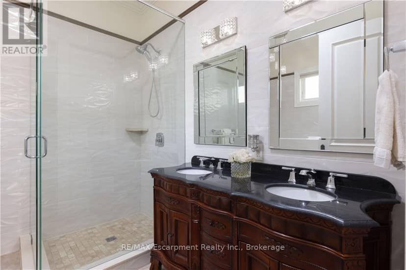 2073 Deramore Drive — photo 13 of 30