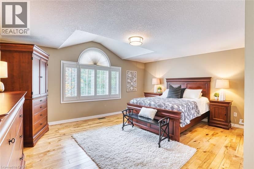 148 CAROLINIAN Lane — photo 23 of 40