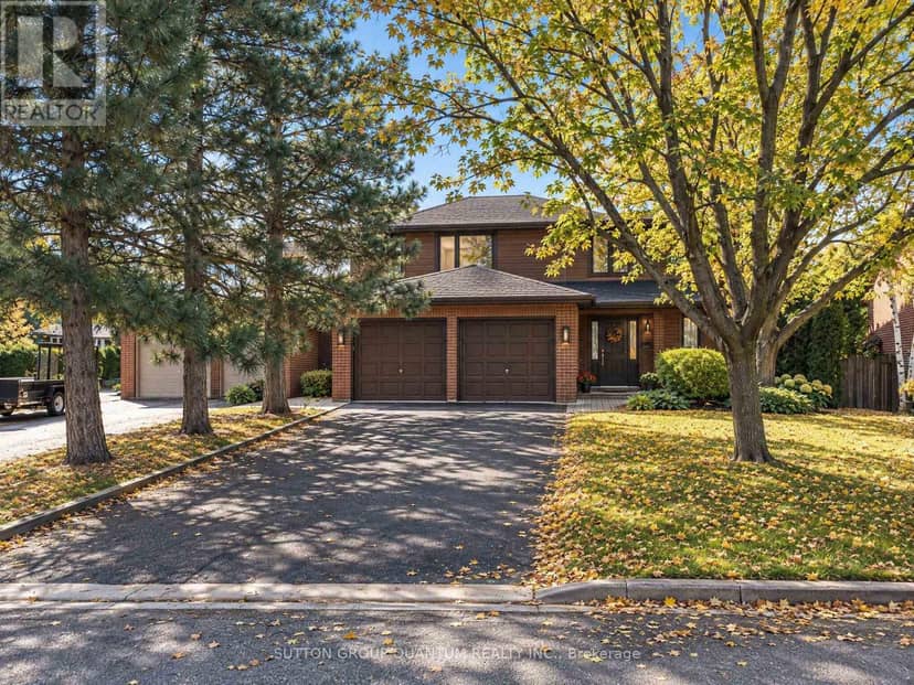 5254 Charnwood Crescent — photo 1 of 40