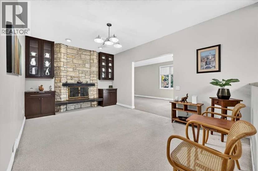 316 Parkland Way SE — photo 15 of 40