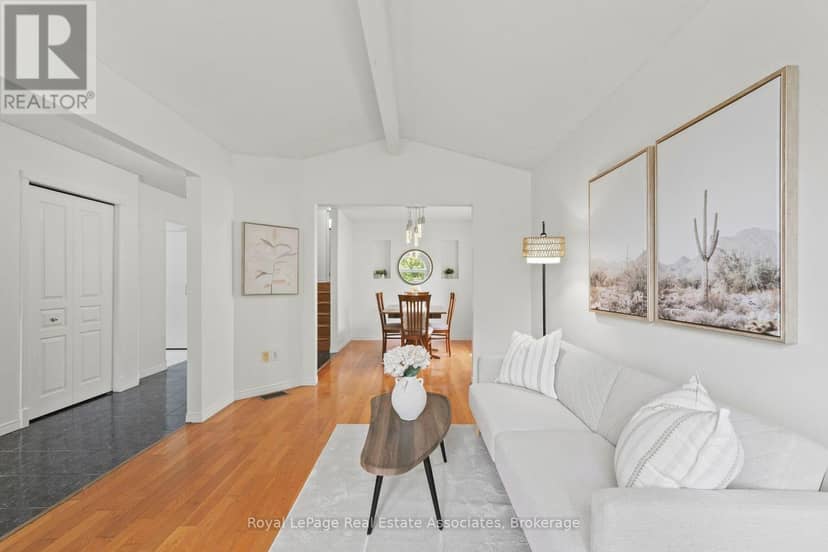 26 McLachlan Place, Guelph, photo 3