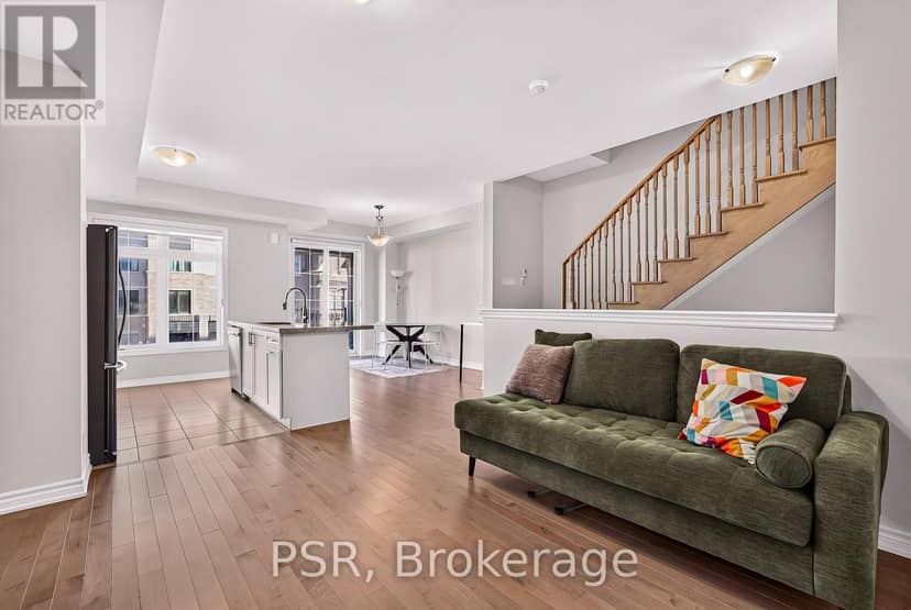 88 William Shearn Crescent — photo 10 of 24