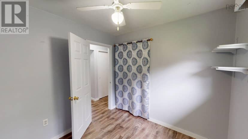 89 Nelson Drive — photo 15 of 32