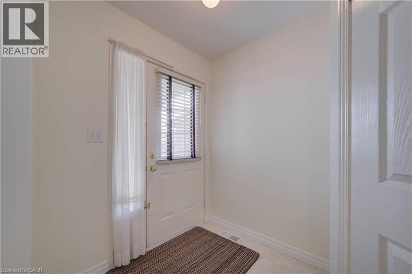 1064 COPPER LEAF Crescent, Kitchener, photo 4