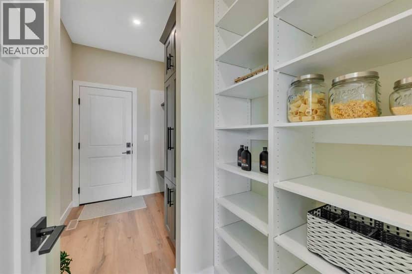 153 Norseman Close — photo 19 of 40
