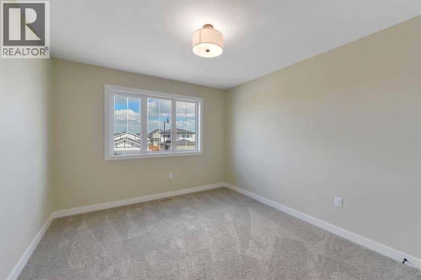 153 Norseman Close — photo 39 of 40