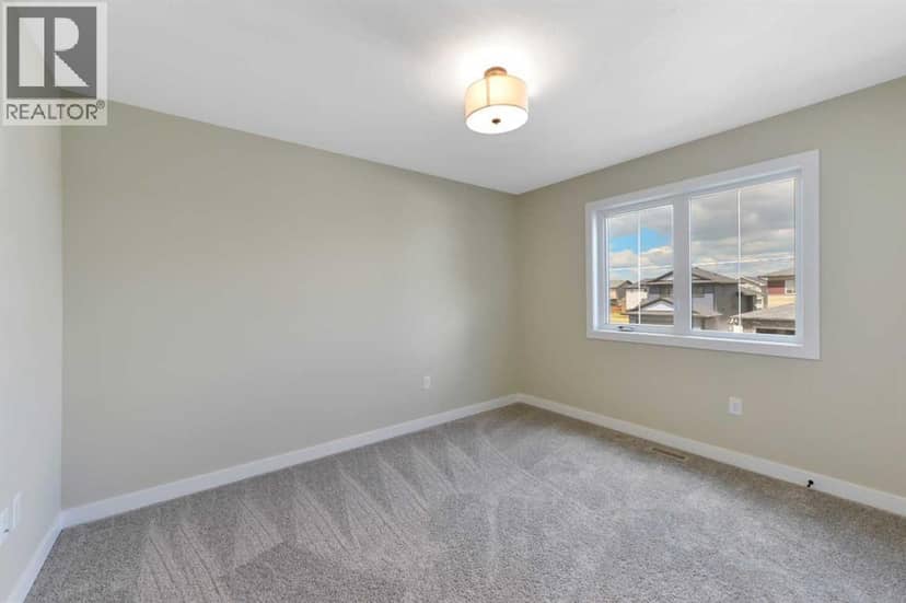 153 Norseman Close — photo 36 of 40