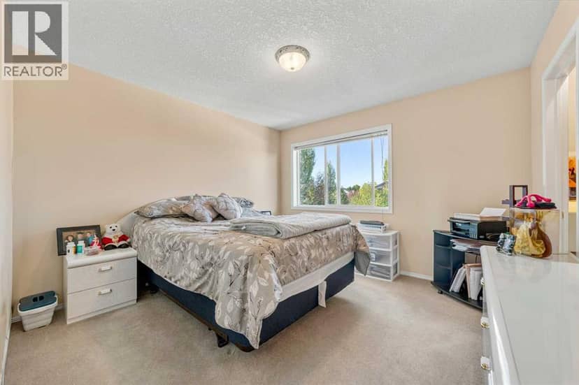27 Fairmont Garden Road S — photo 20 of 40
