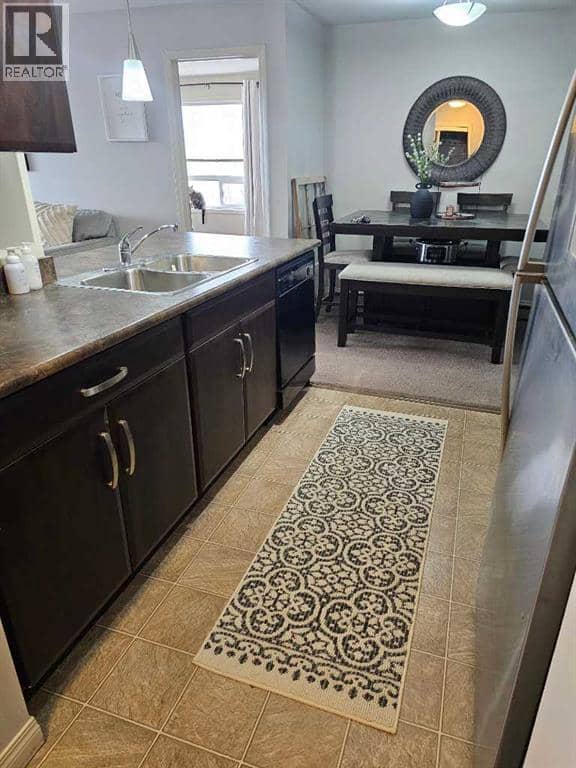 225, 9120 96 Avenue, Grande Prairie, photo 3